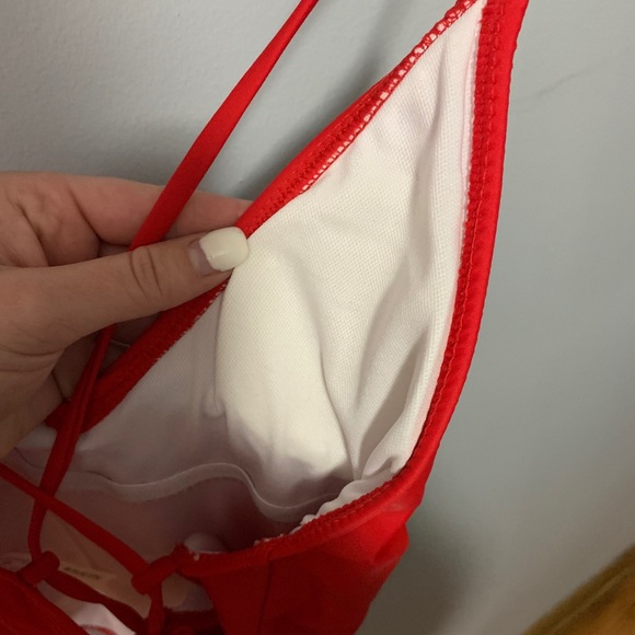 Swim suit - Picture 8 of 8